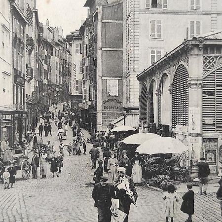Carre Des Halles Centre Historique Apartamento Baiona Exterior foto